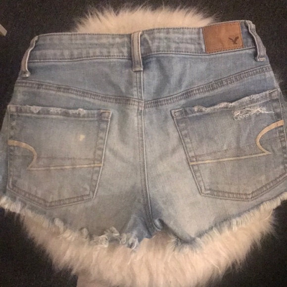 American eagle women’s shorts - Picture 2 of 3